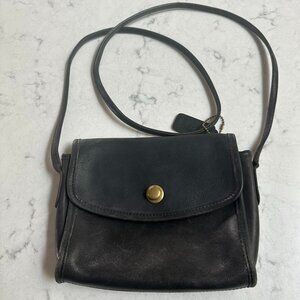 Vintage Coach style 9620 Black - rare bag